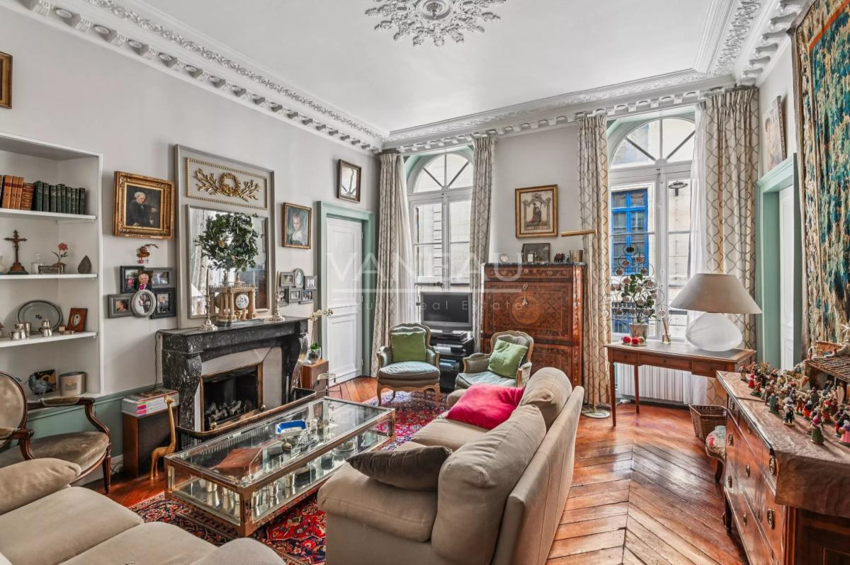 Paris VII - Sainte - Clotilde