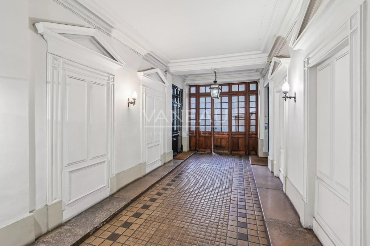 Paris VII - Sainte - Clotilde