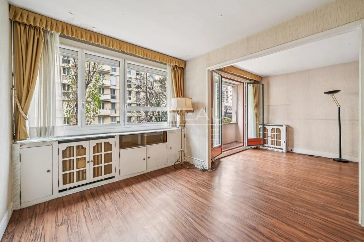 Paris XVe - Appartement quatre pièces avec loggia