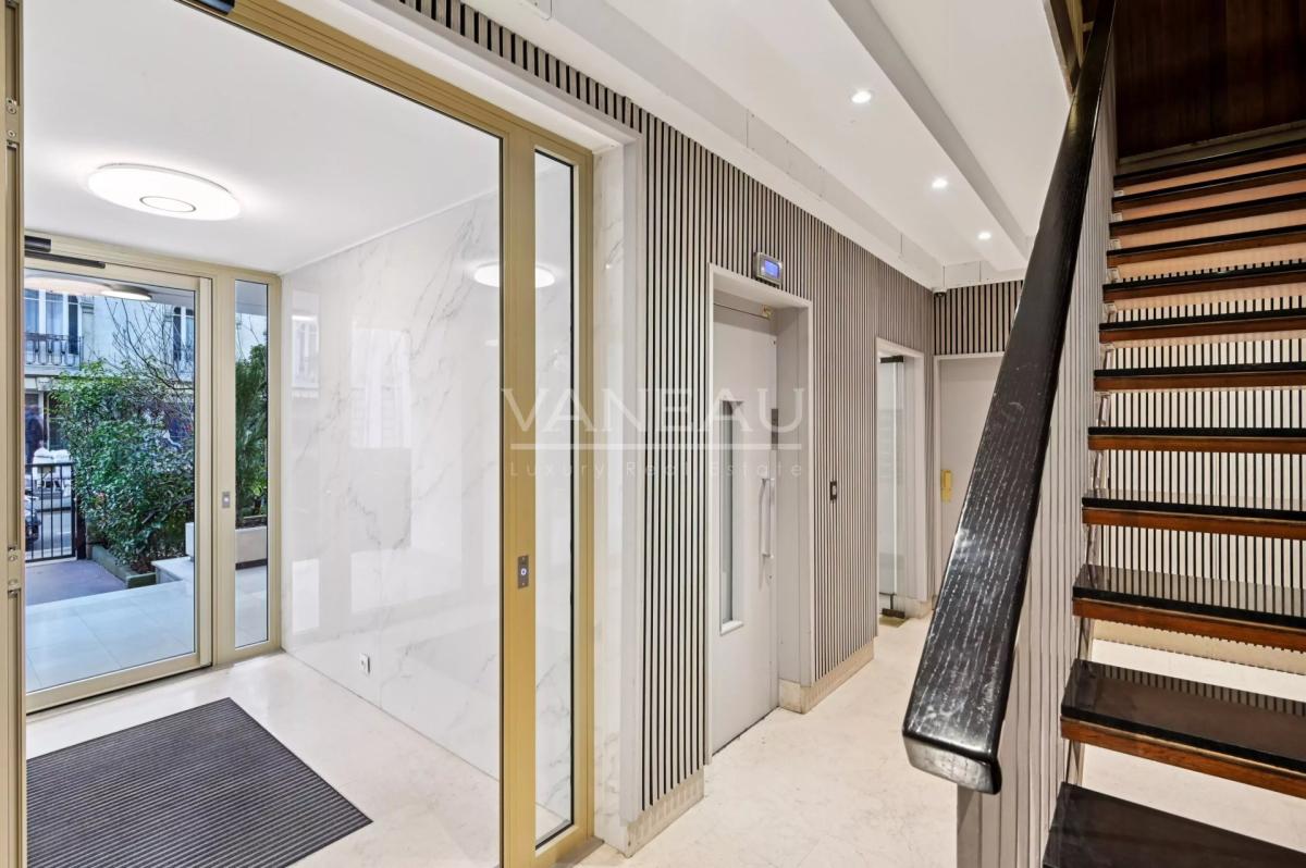 Paris XVI- Auteuil Sud - Appartement familial - étage élevé.