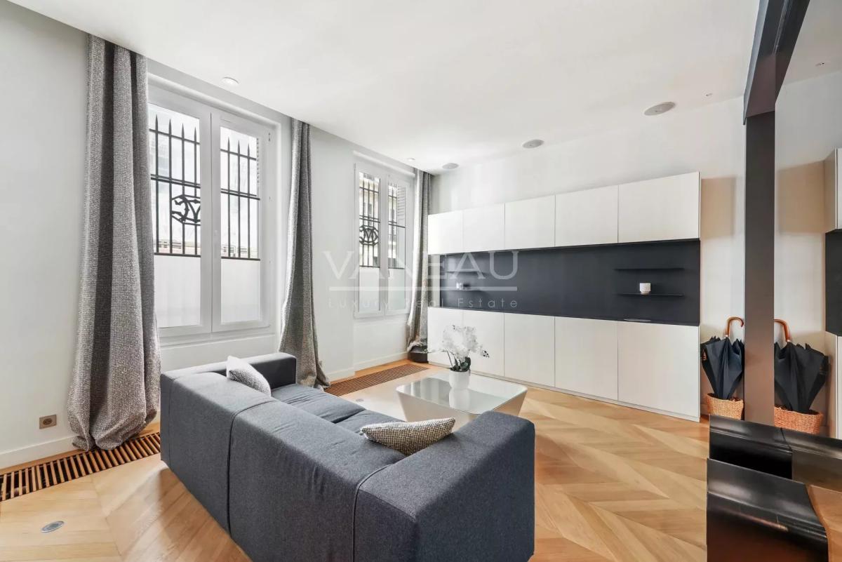 PARIS VIII - MADELEINE