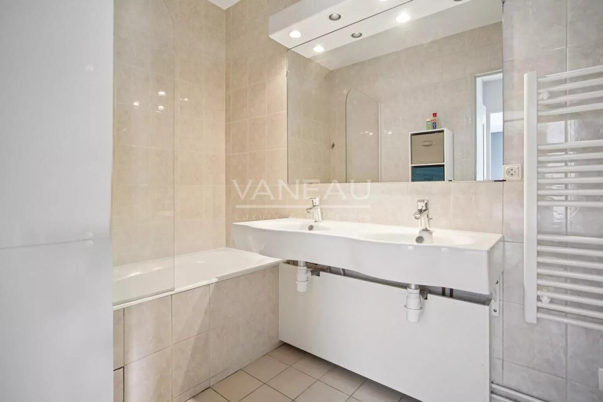 Boulogne - Duplex au dernier étage avec terrasses