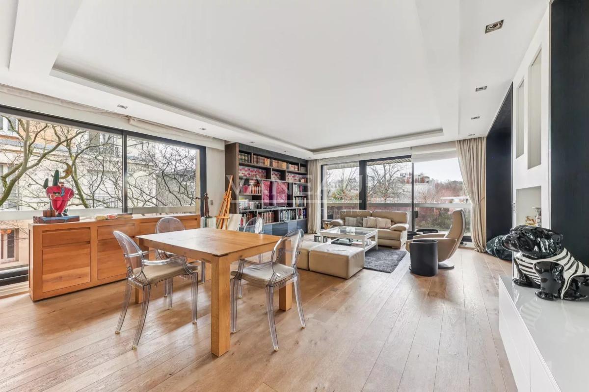 Boulogne - Roland Garros -  Terrasse - Refait par architecte