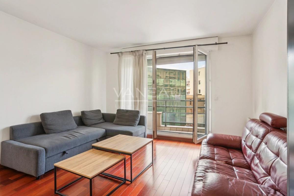 Boulogne - En étage avec ascenseur, balcon, cave et parking