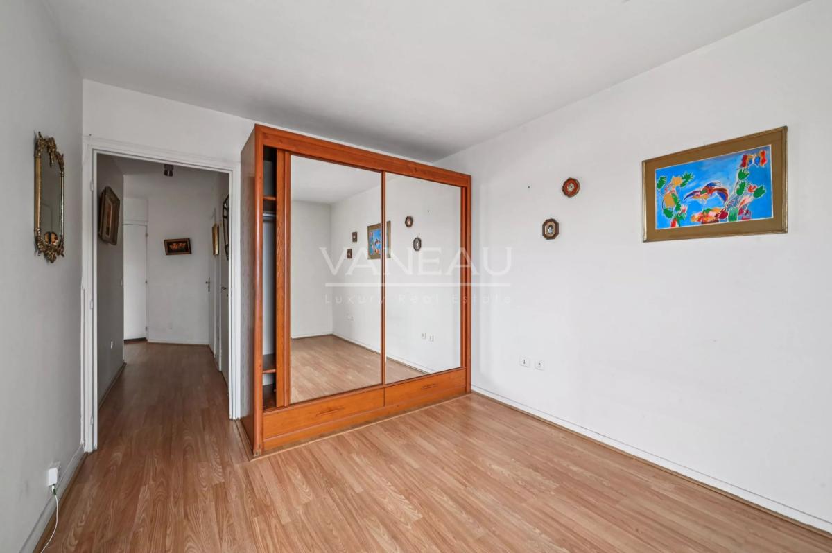 Paris XVIIe/Neuilly - Etage élevé avec terrasse et vue panoramiq