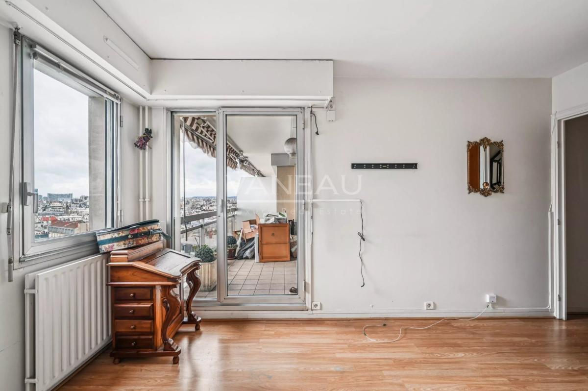 Paris XVIIe/Neuilly - Etage élevé avec terrasse et vue panoramiq