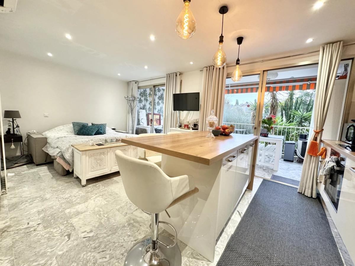 à vendre Studio Cannes Montrose