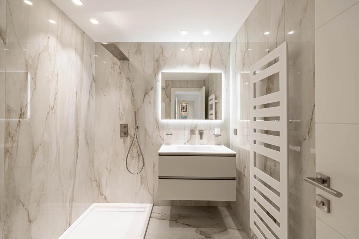 Cannes Croisette Appartement 3 pièces vue mer à vendre