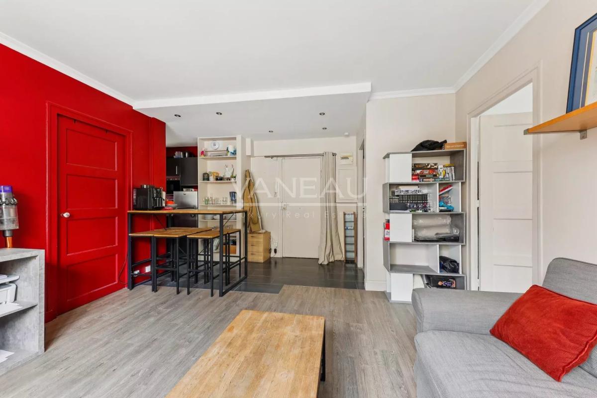 Boulogne Mairie -  Trois pièces 52 m² -  Etage élevé