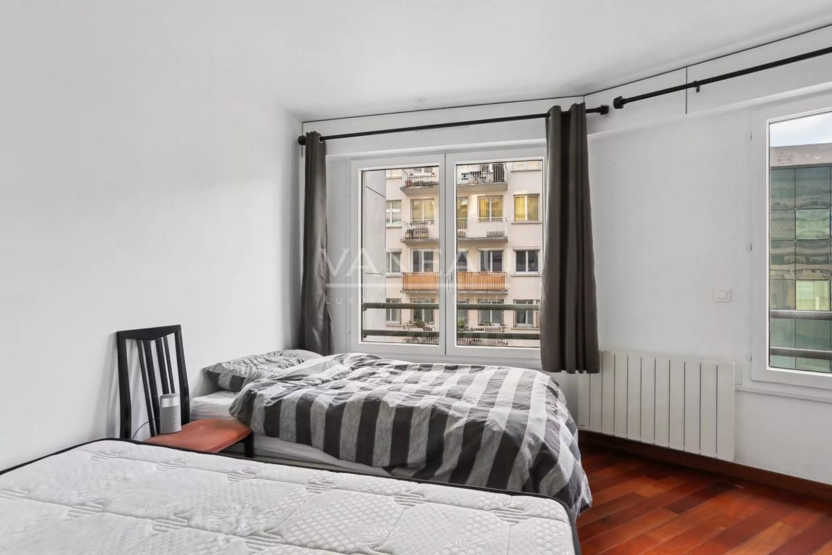 Boulogne - En étage avec ascenseur, balcon, cave et parking