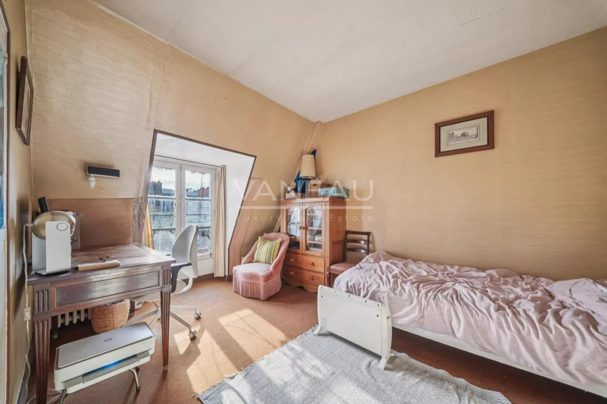 PARIS VIe - Saint Sulpice Duplex familial