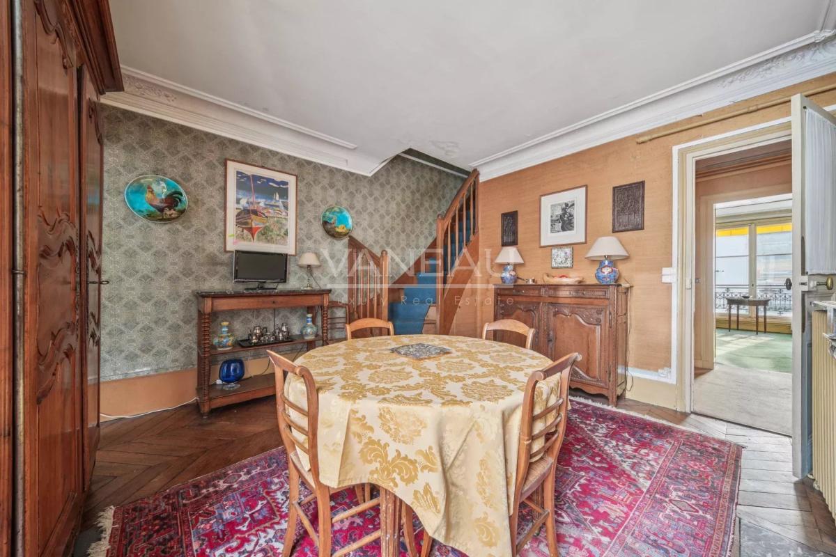 PARIS VIe - Saint Sulpice Duplex familial