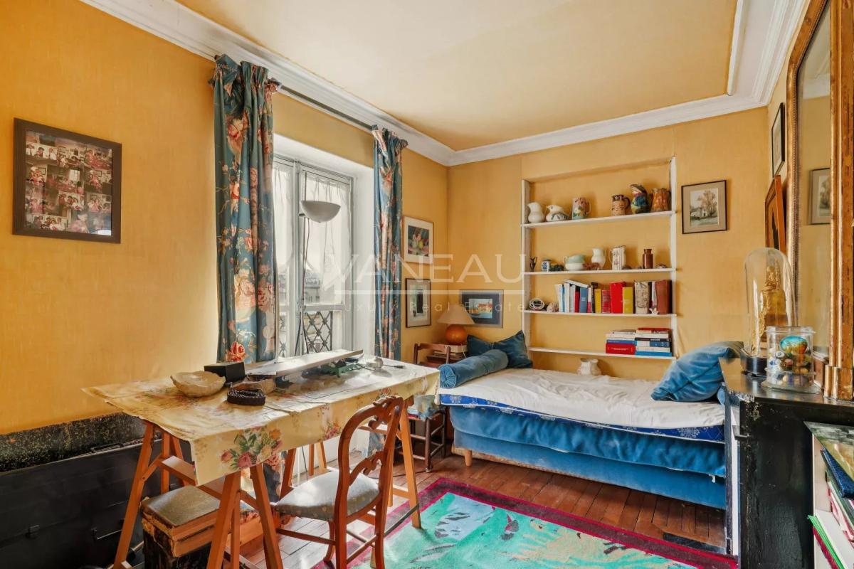 Neuilly - Sablons - Charme de l'ancien - Etage élevé