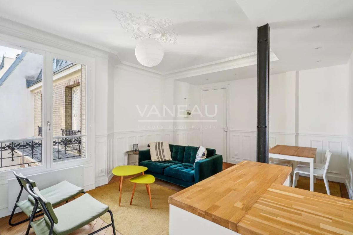 LOCATION MEUBLÉE - 3 PIÈCES