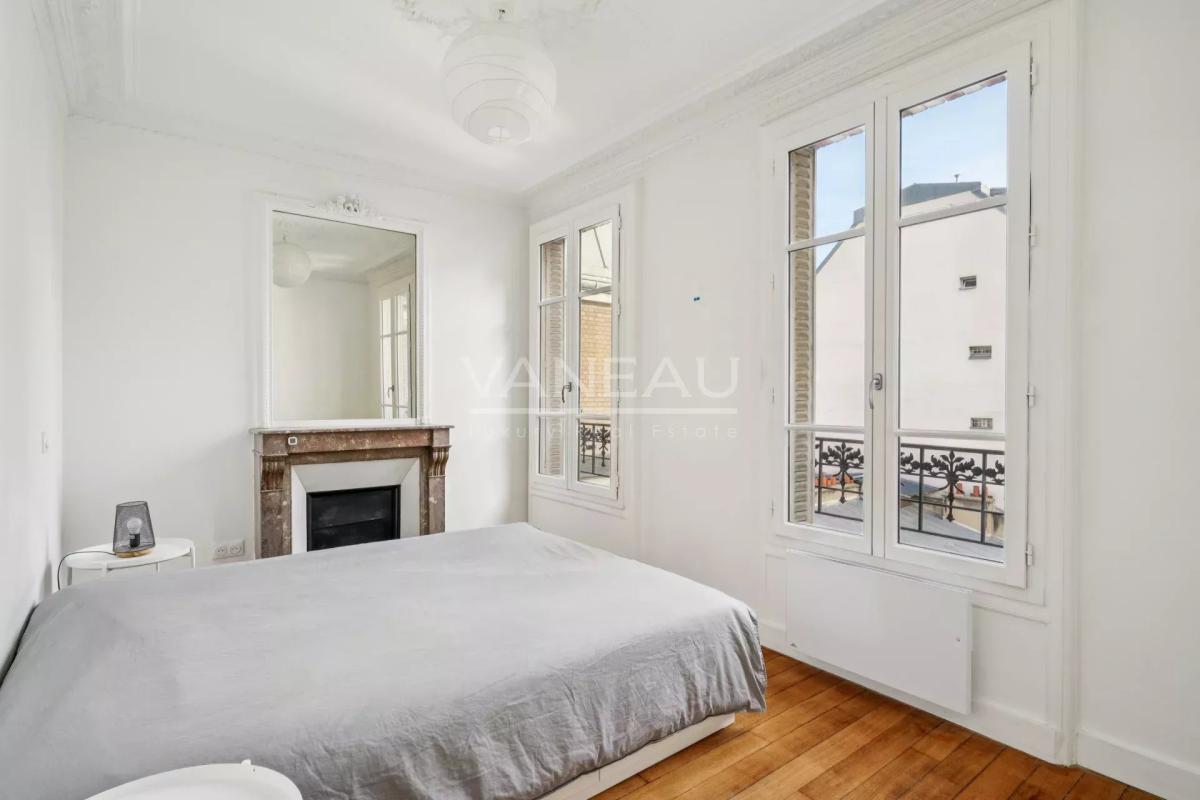 LOCATION MEUBLÉE - 3 PIÈCES