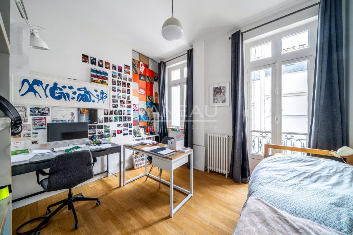 Paris VIIIe - Appartement familial 4 chambres