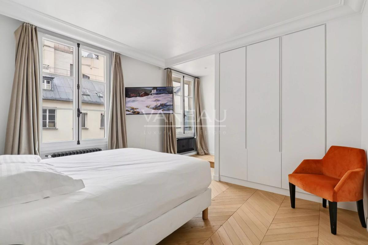 Paris VIIIe - Rue du Faubourg Saint-Honoré