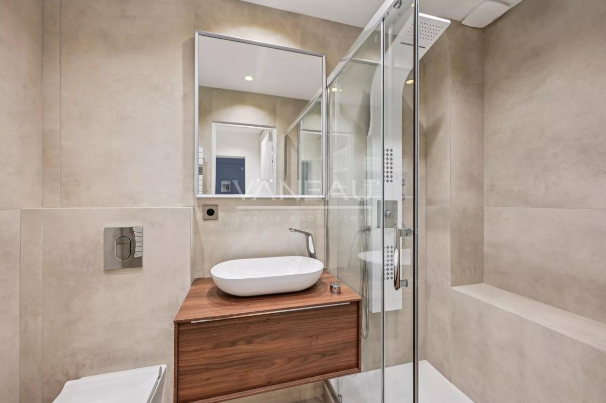 PARIS VI- 2 pièces Clés en mains climatisé SAINT-GERMAIN-DES-PRE