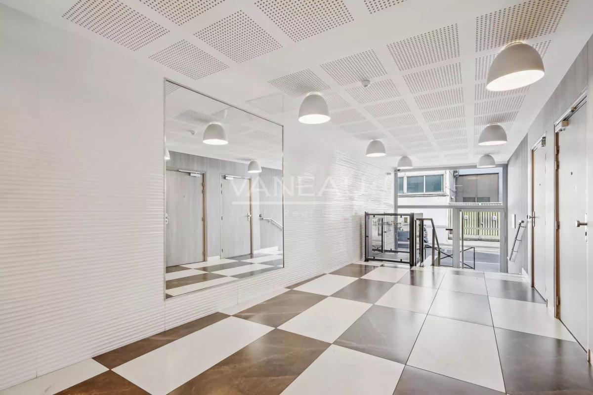 Boulogne Nord - Trois pièces avec balcon terrasse - Résidence 20