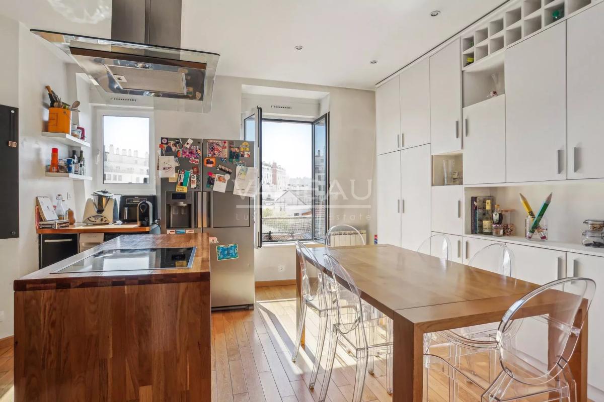 Boulogne - Dernier étage avec ascenseur - DPE D