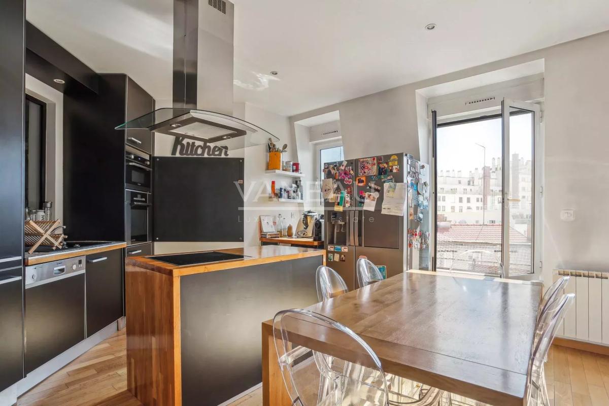 Boulogne - Dernier étage avec ascenseur - DPE D