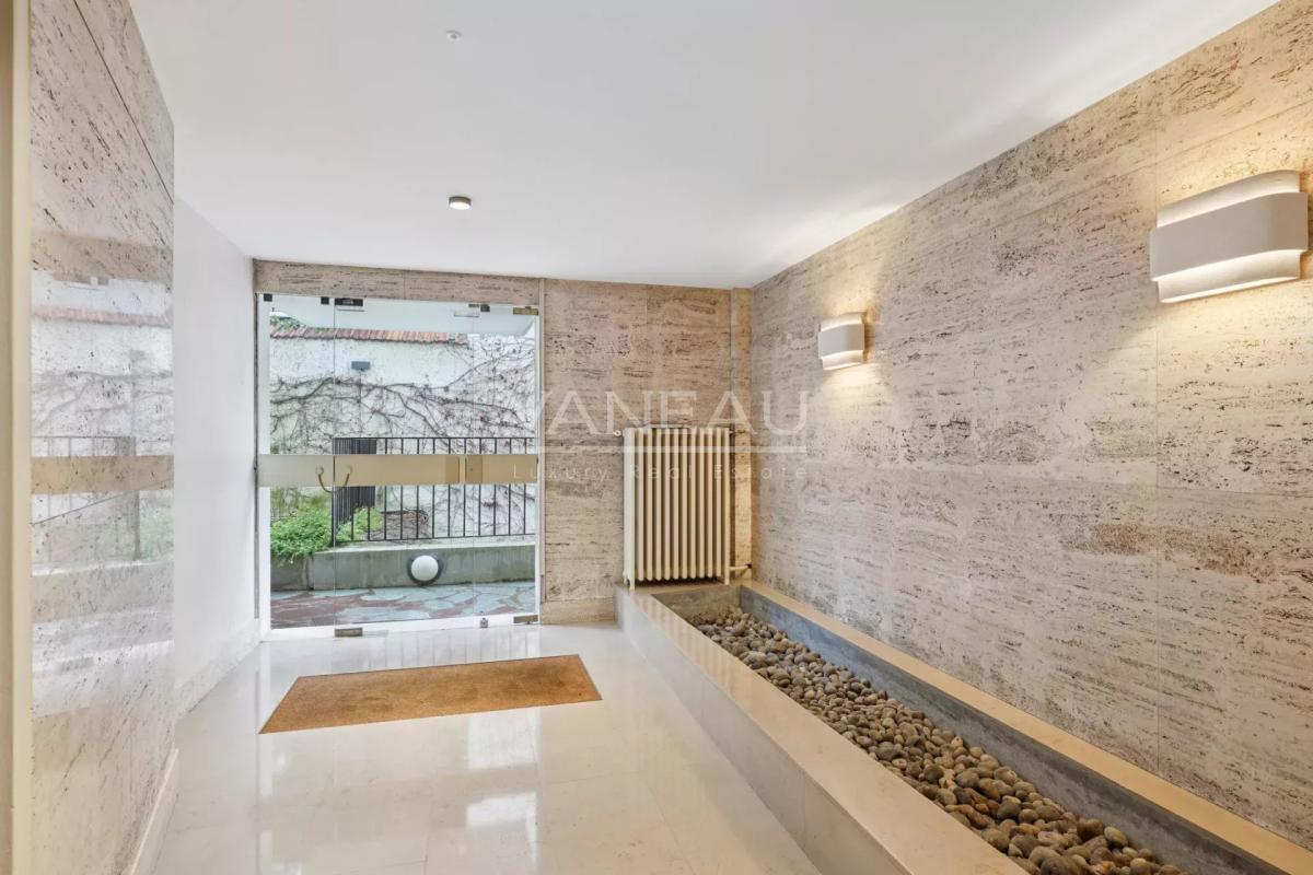 Boulogne-Billancourt - Au calme - Sur jardin