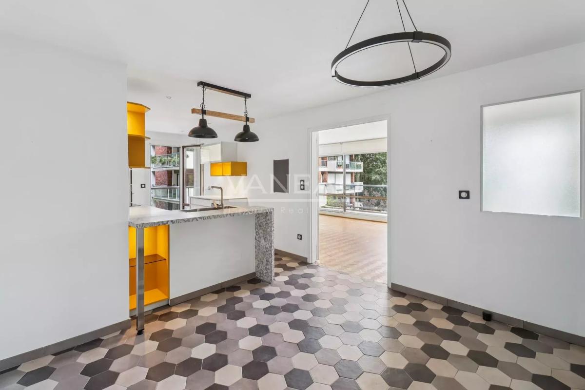 Bel appartement familial en excellent état avec terrasse