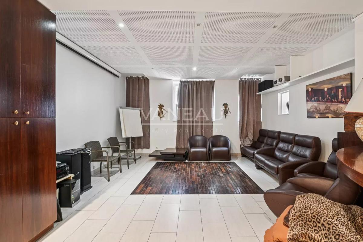 Paris XVIe - Square Lamartine - Hôtel particulier de réception e