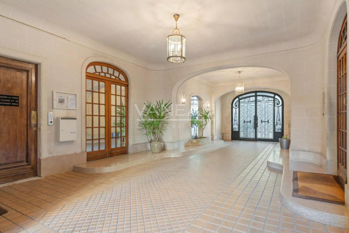 Paris XIVeme - Vavin - Montparnasse