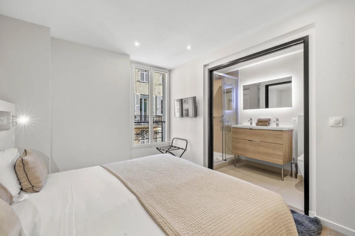 Immeuble de rendement locatif saisonnier à vendre - Cannes Banan