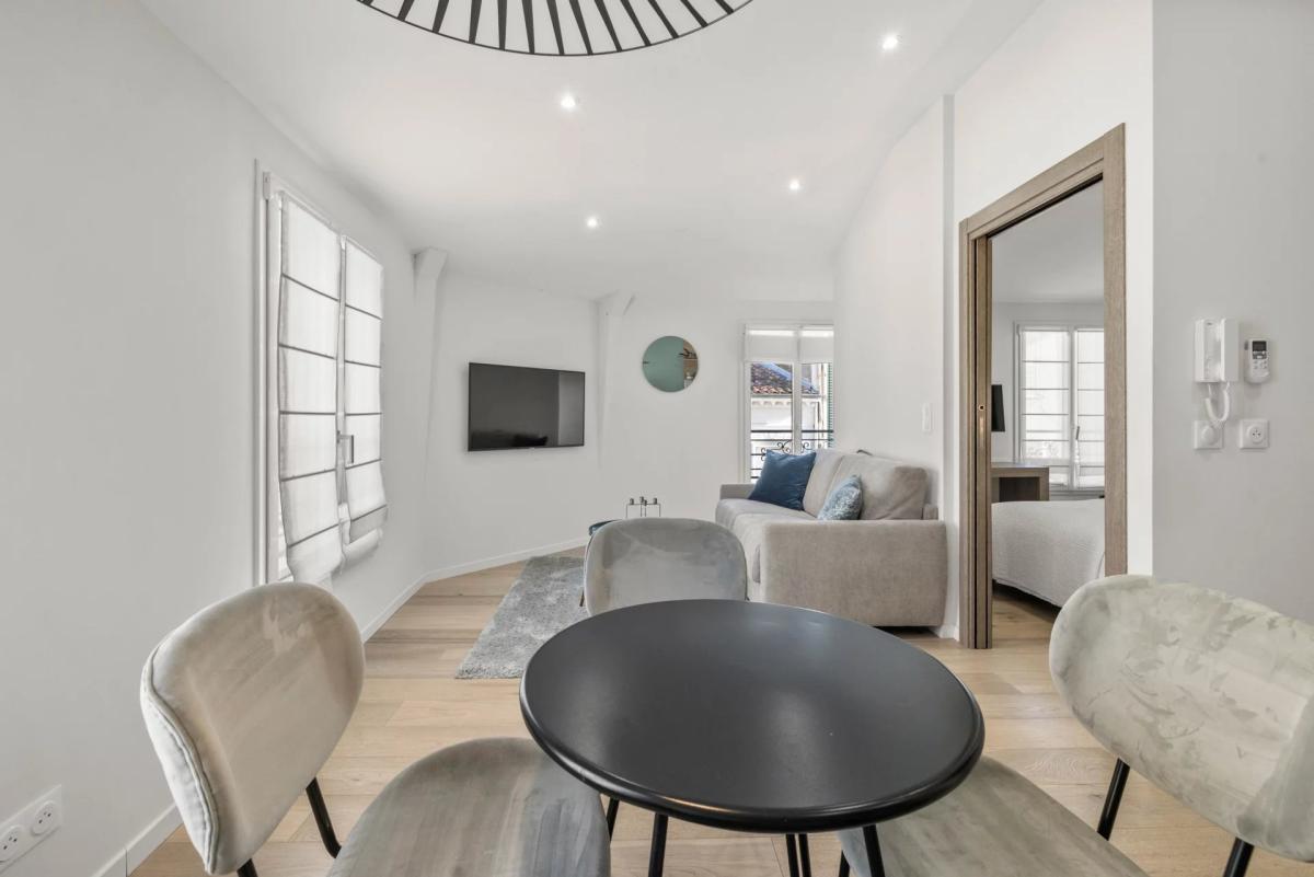 Immeuble de rendement locatif saisonnier à vendre - Cannes Banan