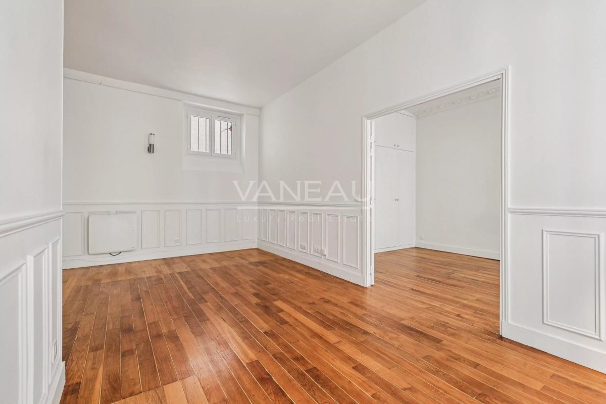 Paris Vème - Censier-Daubenton/Monge - 2 pièces refait à neuf