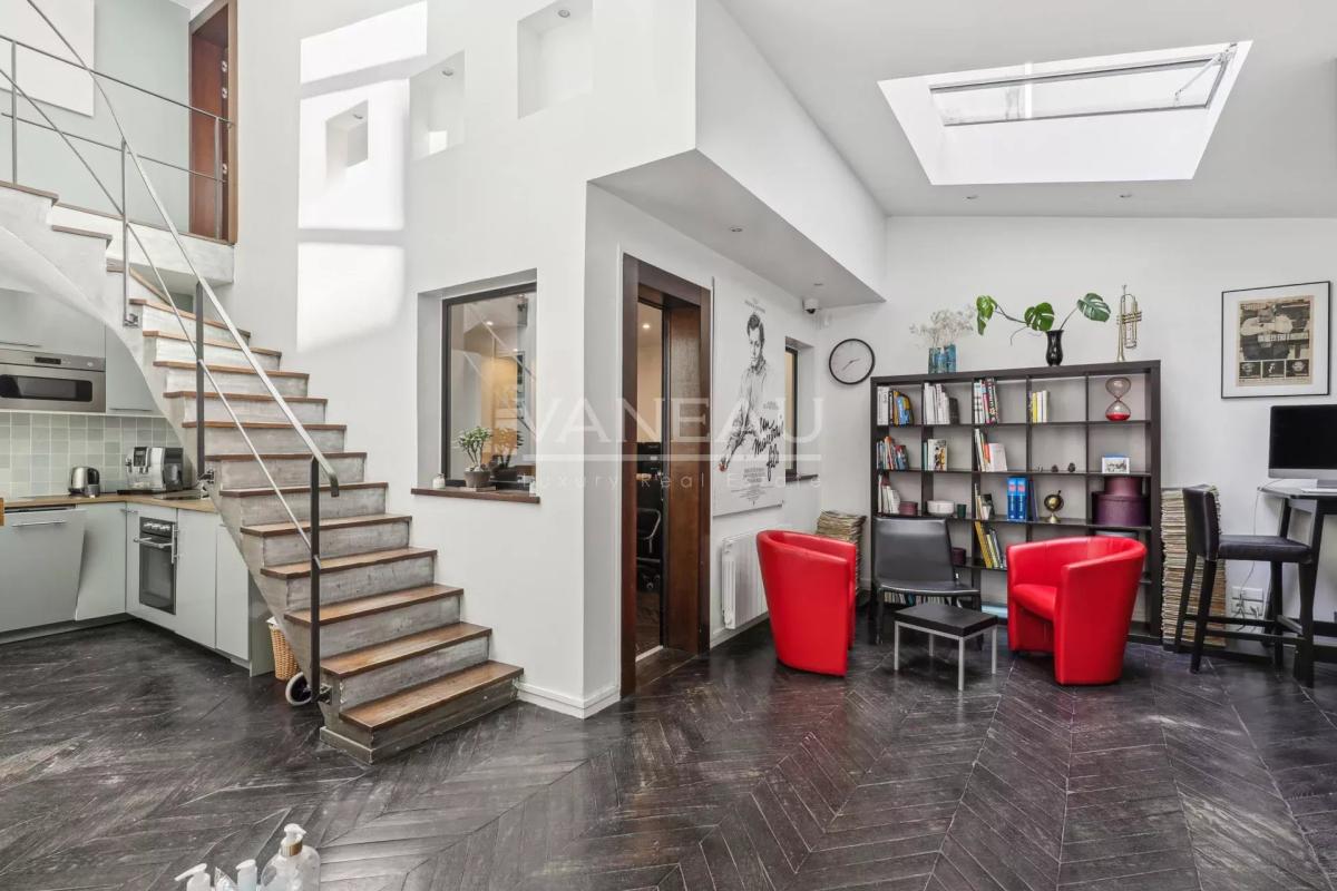 PARIS XVI - Ranelagh La Muette - Maison Loft de 5 pièces avec te