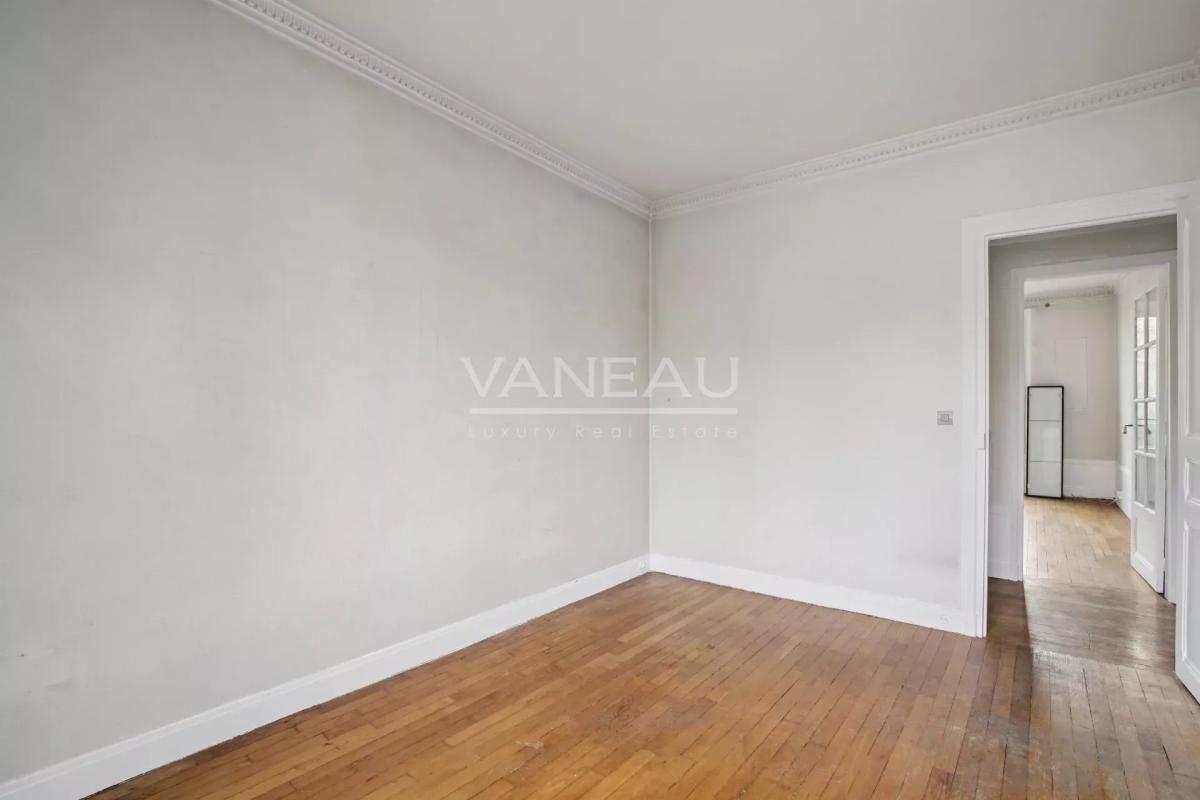 Meudon - En étage avec ascenseur et sans vis à vis