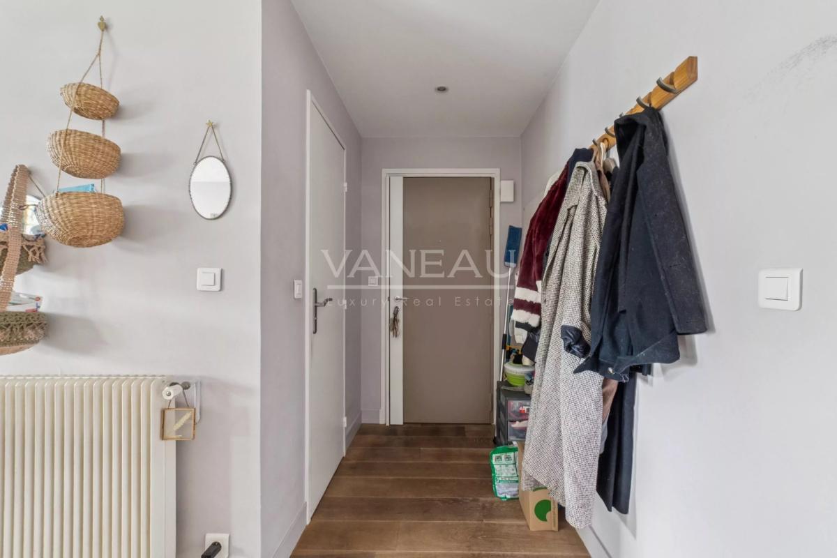 Boulogne. Terrasse et balcon.