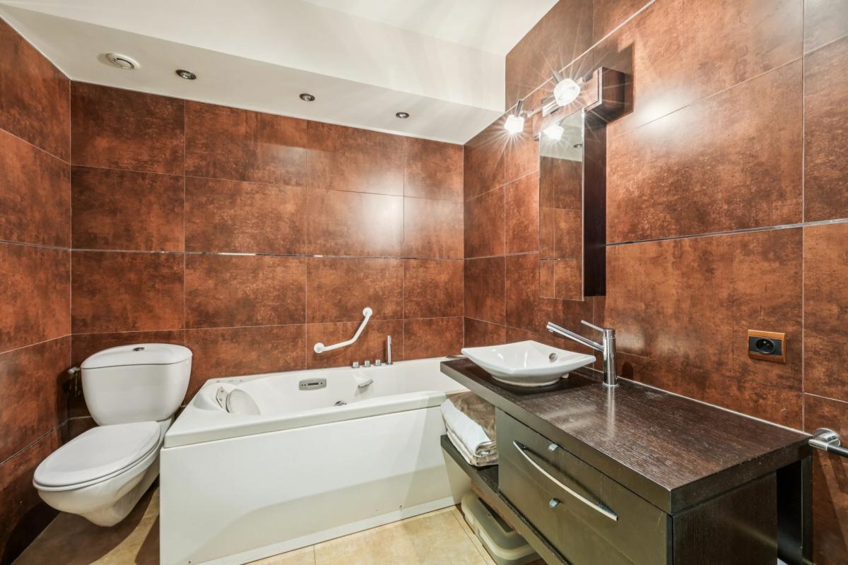 Paris XVIe - Auteuil - Appartement familial avec terrasse sans v