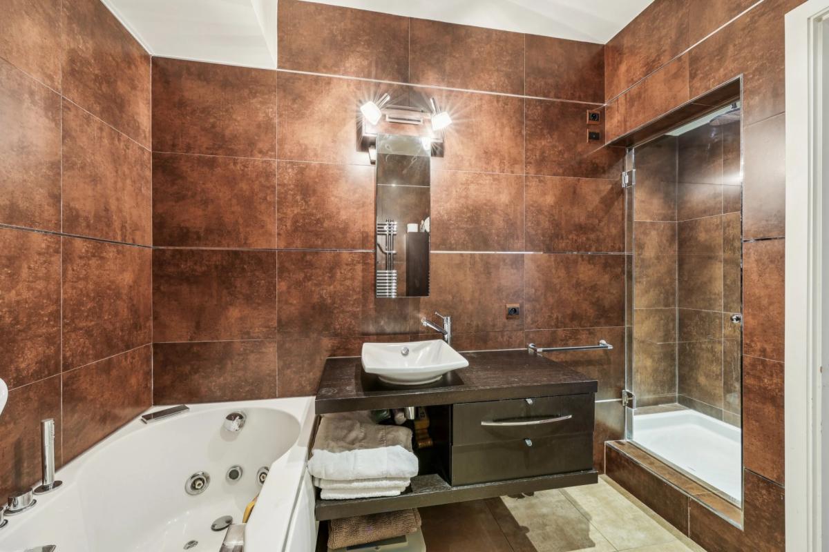 Paris XVIe - Auteuil - Appartement familial avec terrasse sans v