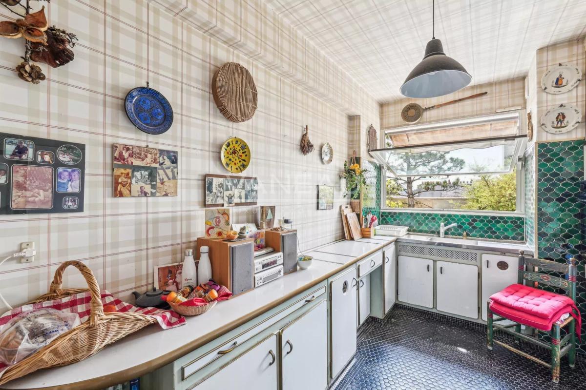 Paris XIVe – dernier étage avec terrasse panoramique