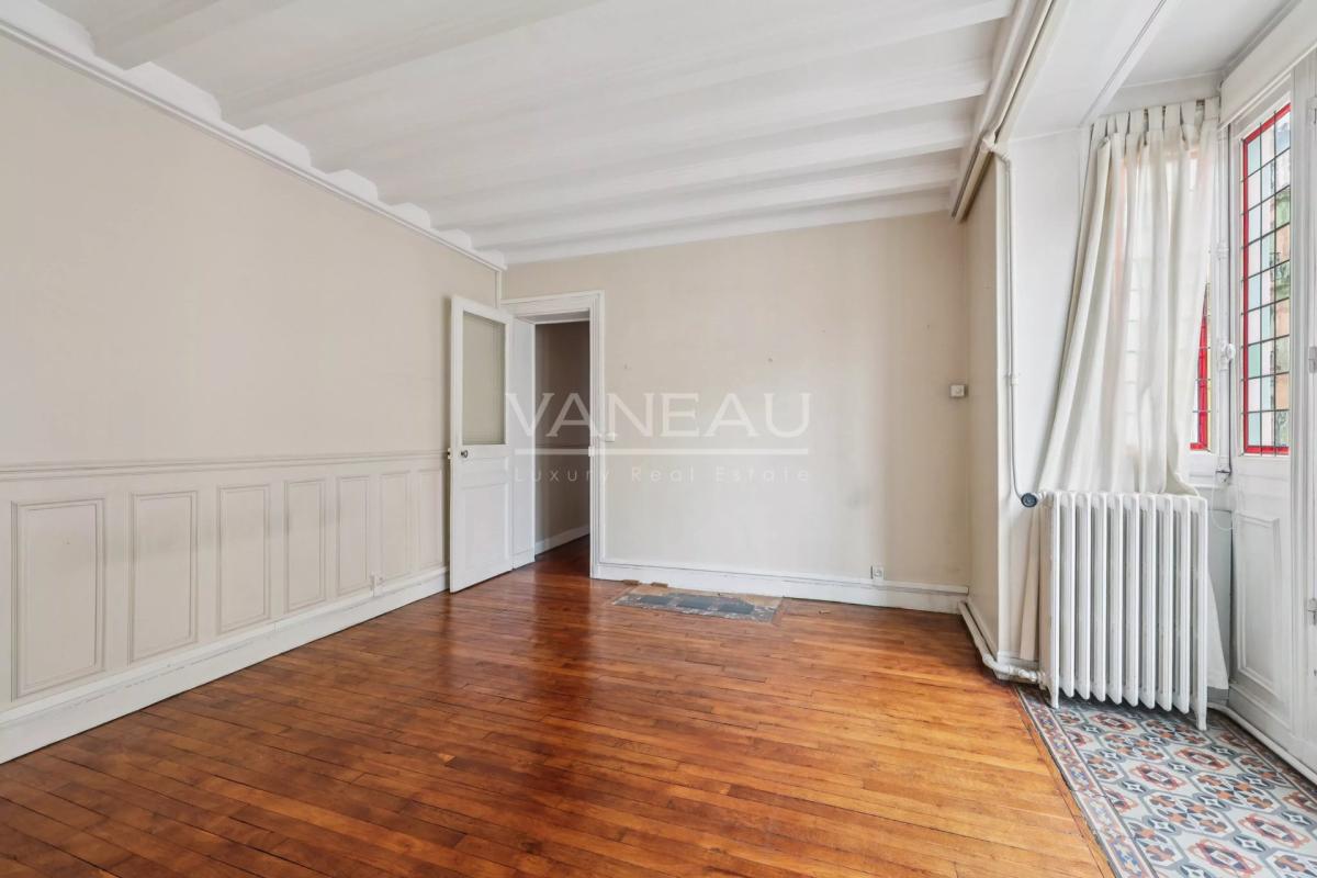 Paris XVe - Sèvres Lecourbe : Appartement trois pièces en étage 