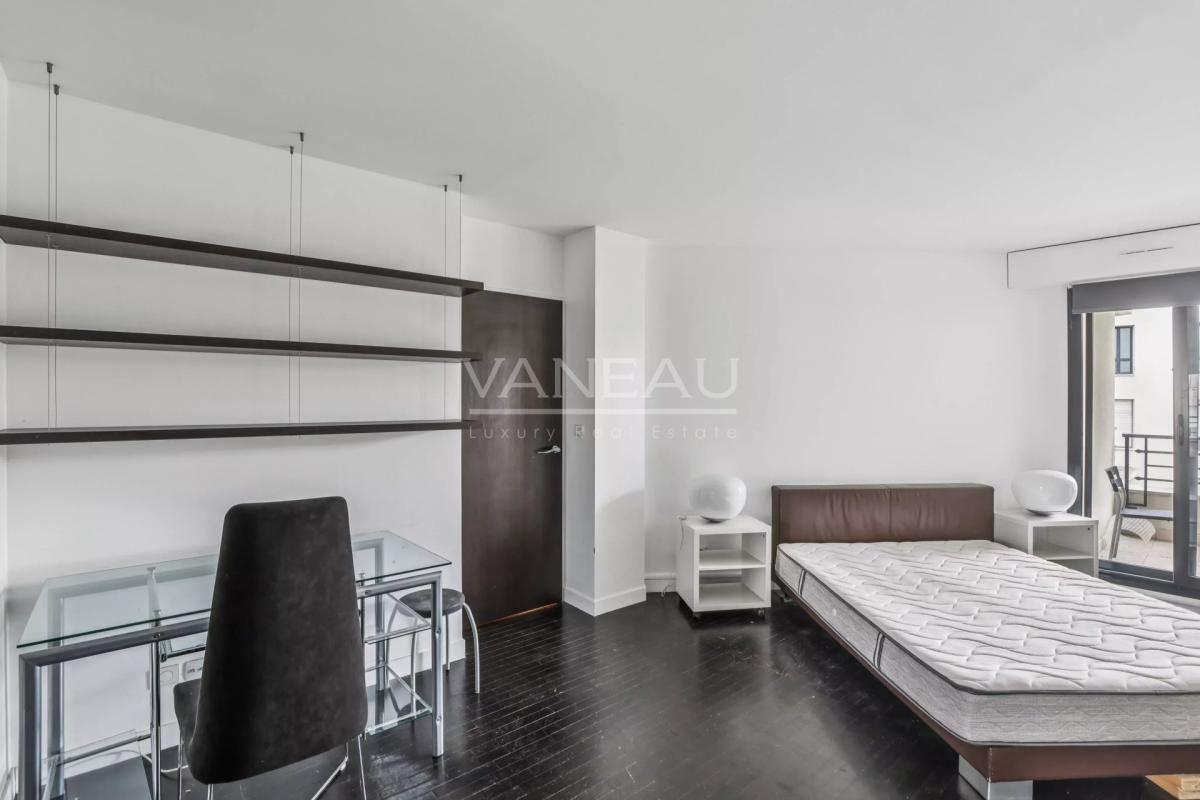 Boulogne - En étage, au calme avec balcon et DPE C