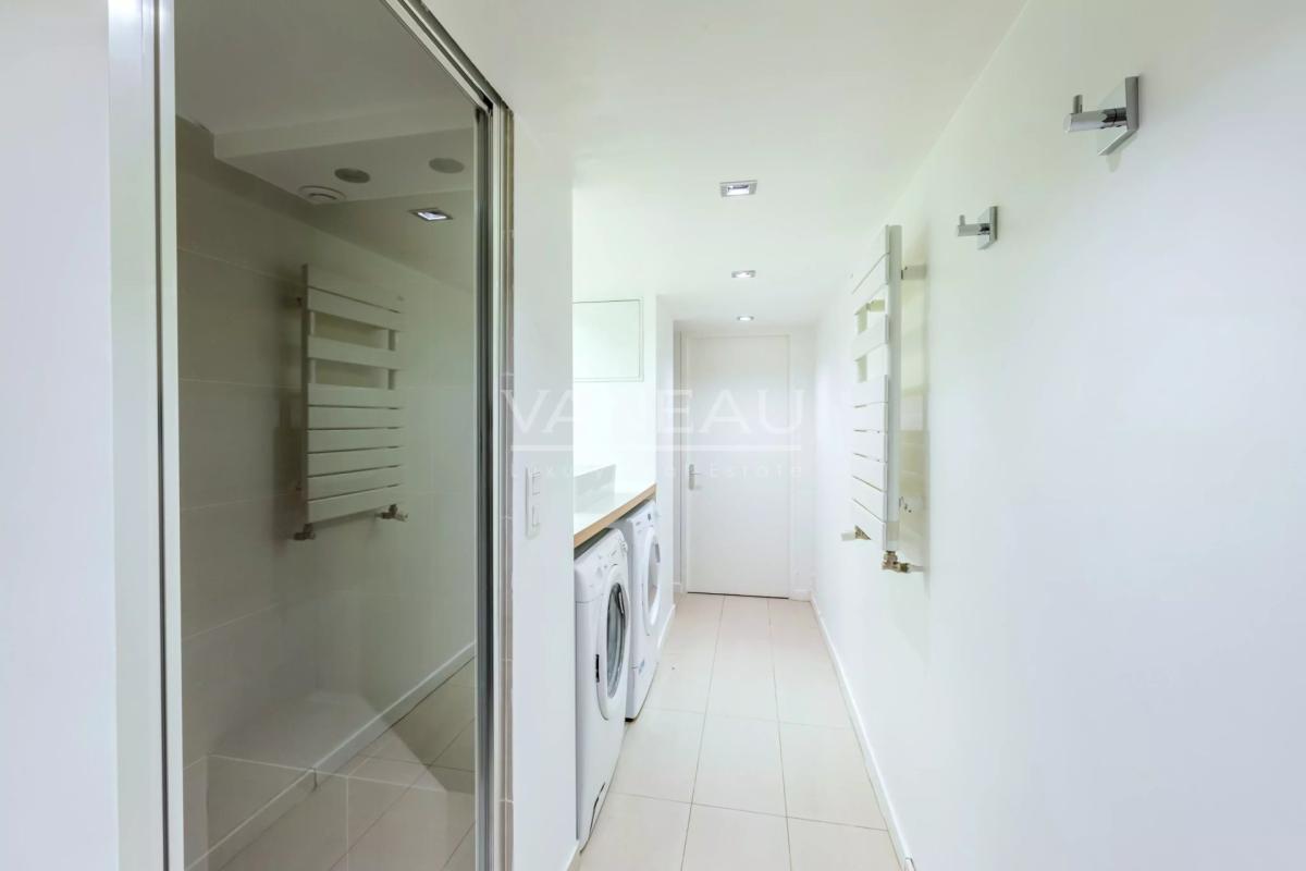 Paris 17e - Jonquière - Guy Moquet - Comme une maison - Trois pi