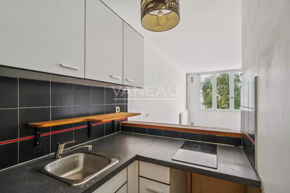 Paris 11ème - Lumineux studio sur jardin