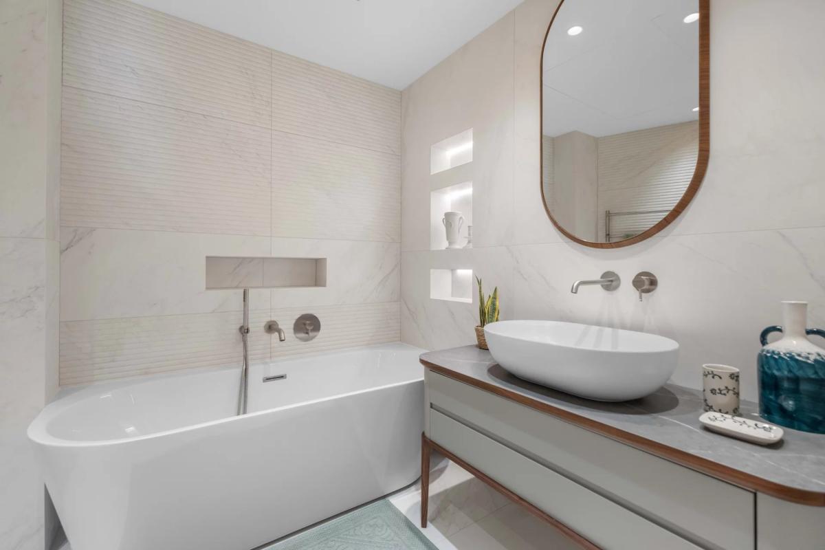 Cannes Plages du Midi - Penthouse 4 pièces vue mer à vendre