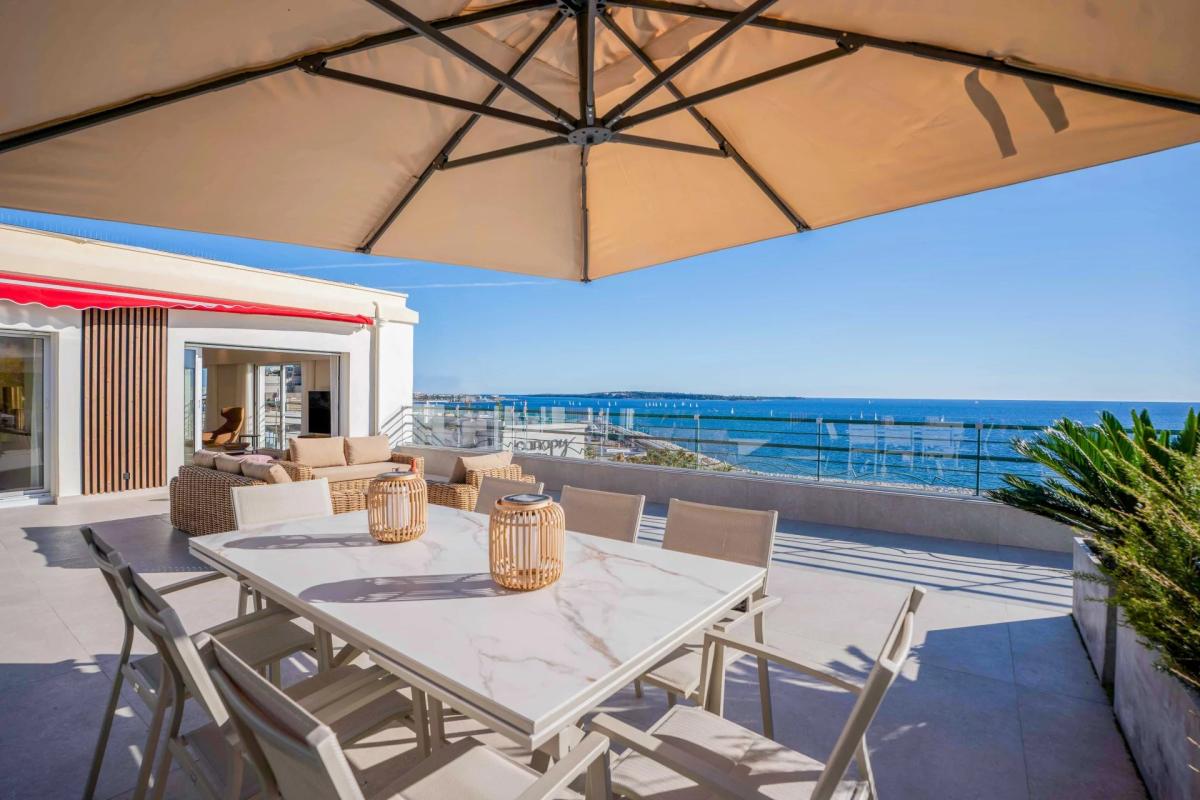 Cannes Plages du Midi - Penthouse 4 pièces vue mer à vendre