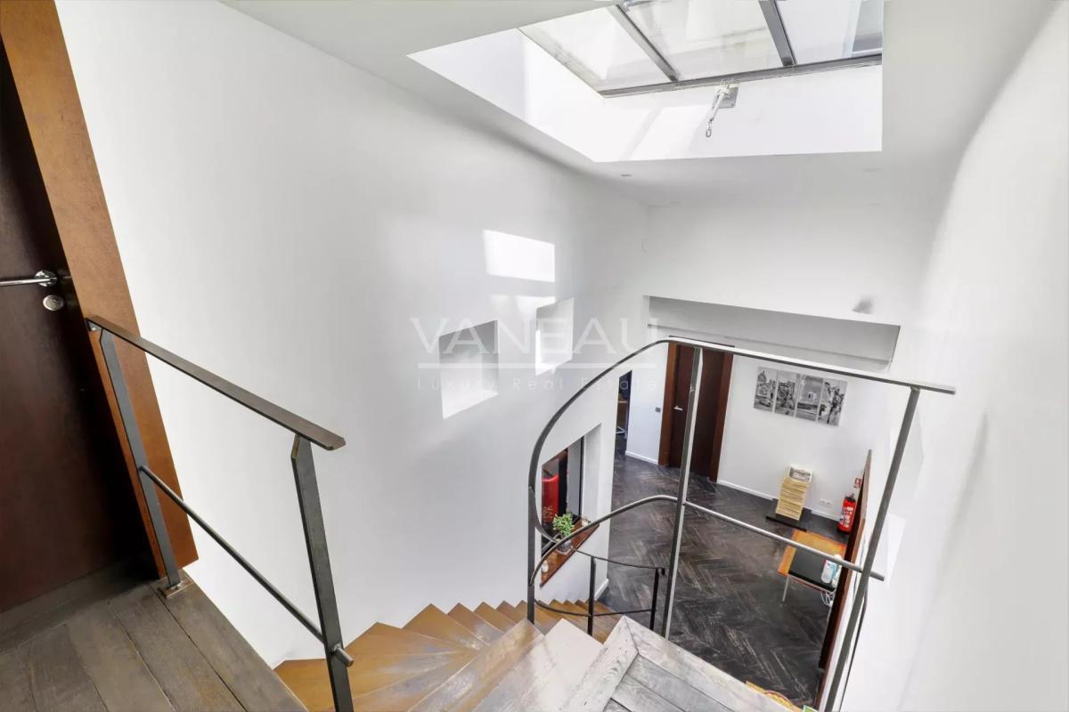 PARIS XVI - Ranelagh La Muette - Maison Loft de 5 pièces avec te