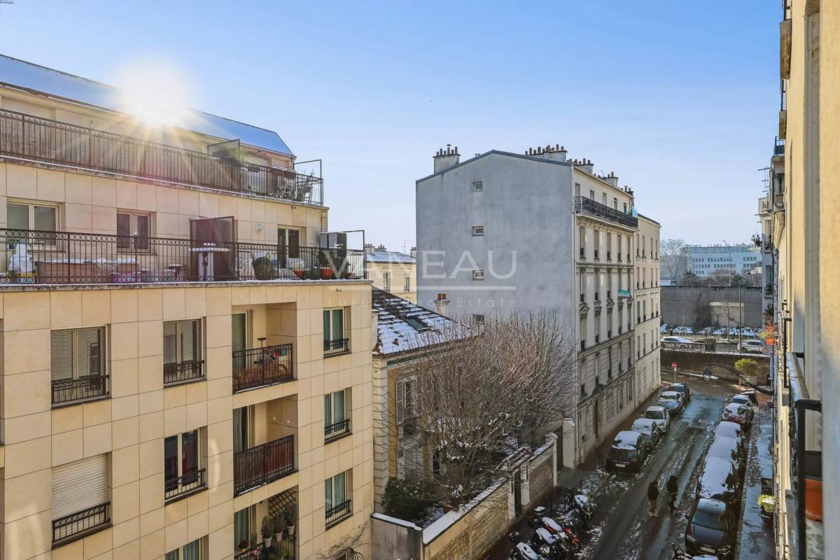 Bel appartement traversant de 58 m² – Lumière, volumes et charme