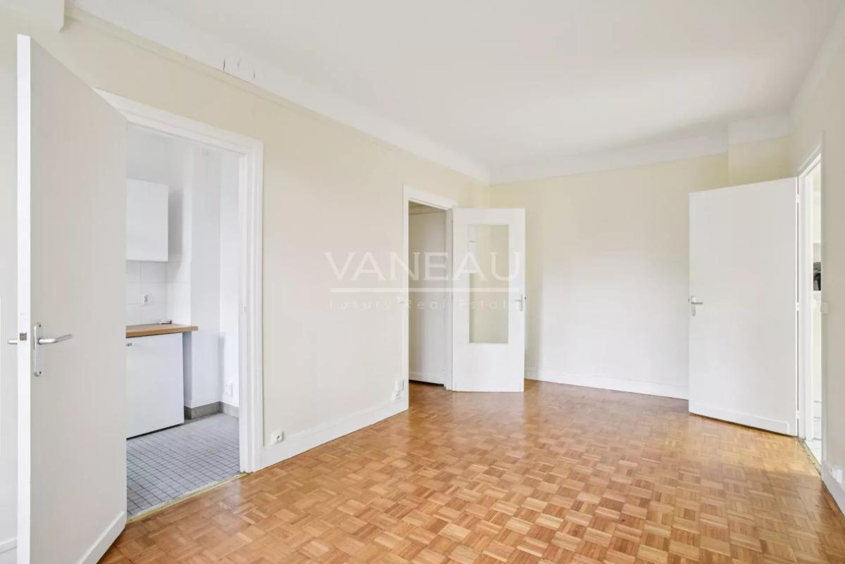 PARIS XIVe - 2p 40m2 - Idéal Prof. Libérales