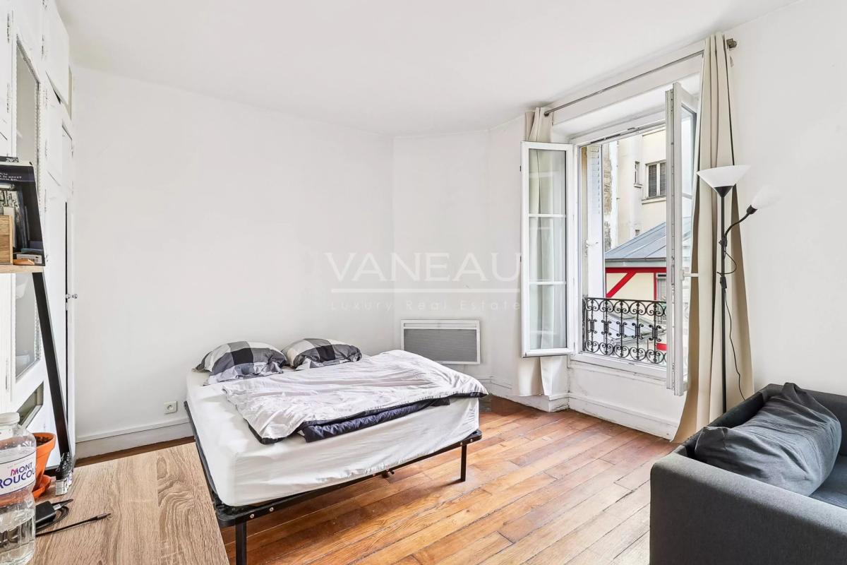 Studio lumineux loué – Paris XXe