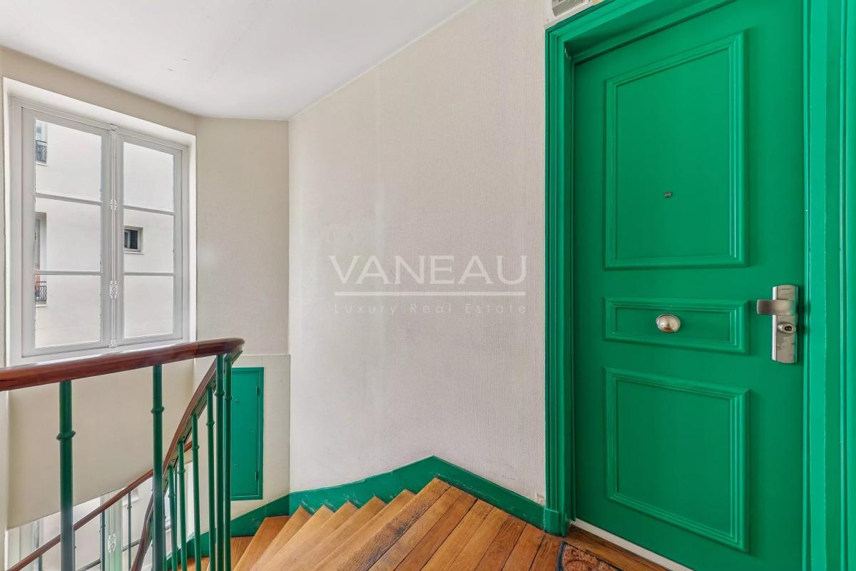 Thiers/Victor Hugo : deux pièces en dernier étage