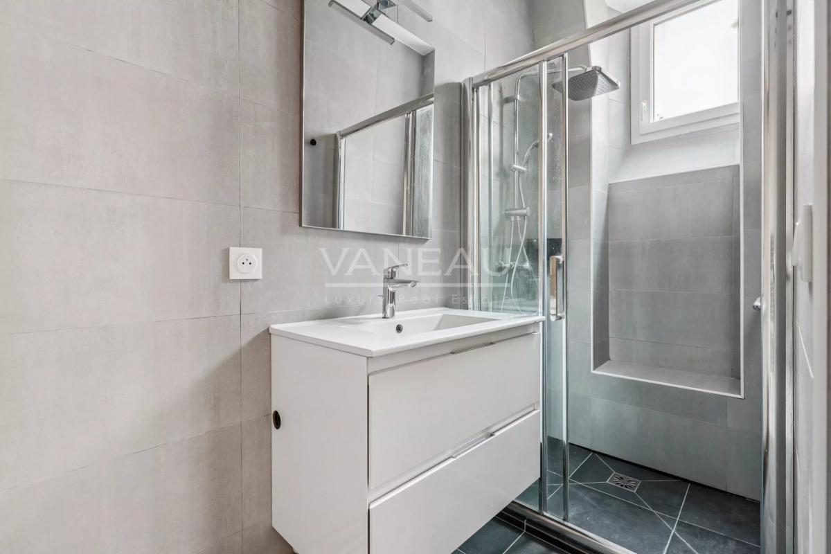 Paris 5ème - Monge - 2 pièces rénové calme sur cour